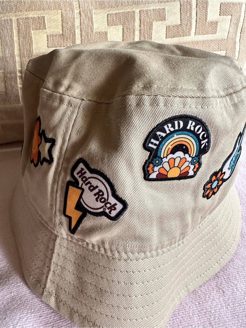 Hard Rock Cafe Unisex Bucket Hat with Colorful Patch Motifs Vintage